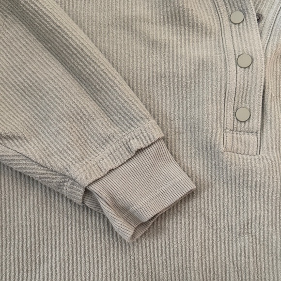 Aerie Ribbed Textured Henley Hoodie - Light Gray - Picture 9 of 9